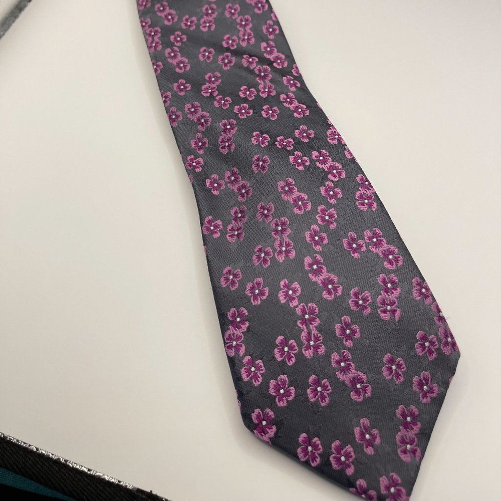 Silk Charcoal Gray and Pink Bachrach Tie